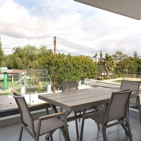 Phaedrus Living Opalia Residences Ruby *